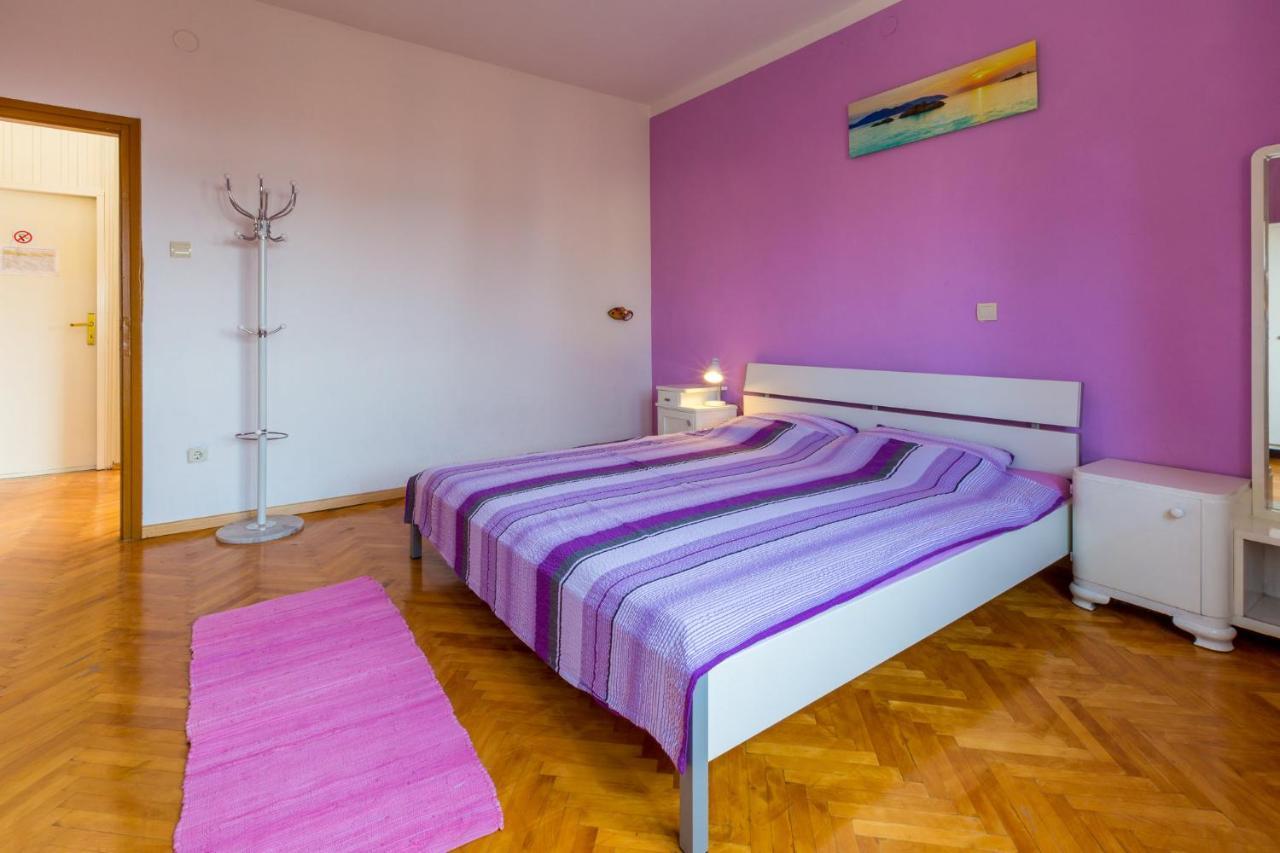 Jasminka Loncaric Apartment Crikvenica Exterior photo