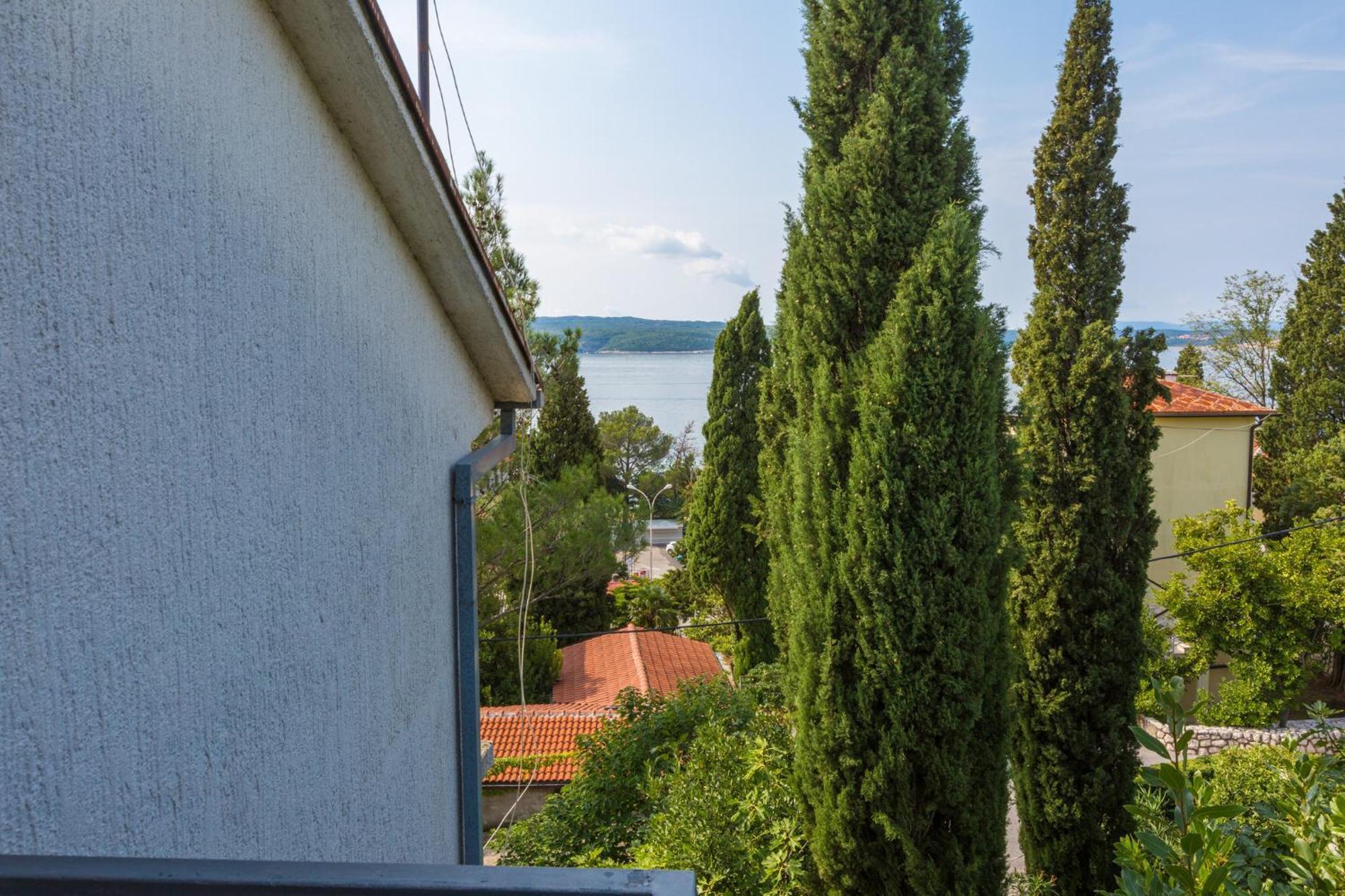 Jasminka Loncaric Apartment Crikvenica Room photo